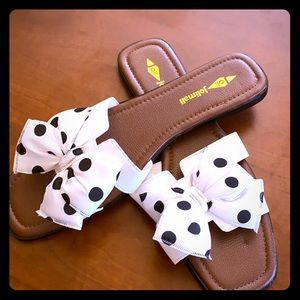 Cute white and black polkadot sandals.